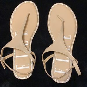 Women’s size 9.5 Elle nude sandals w/sparkly edges